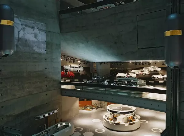 Mercedes Benz Museum Exposition